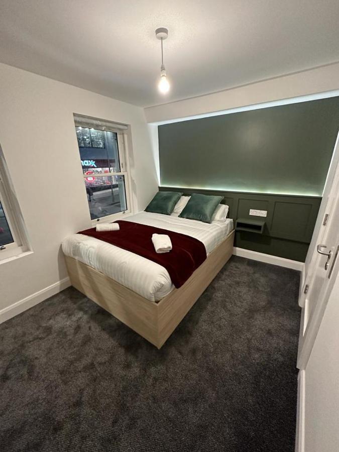 Mary Mullen'S Rooms Eyre Square. Galway Exterior photo
